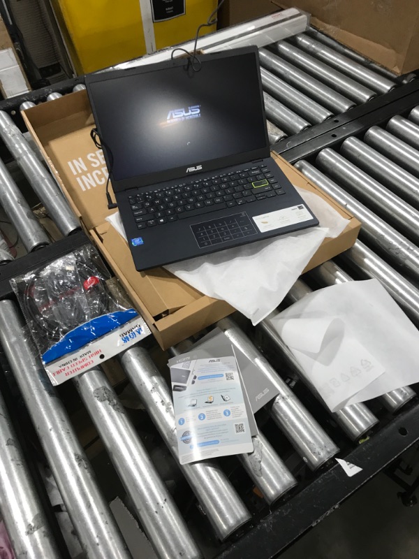 Photo 1 of ASUS - 14.0" Laptop - Intel Celeron N4020 - 4GB Memory - 128GB eMMC - Star Black
