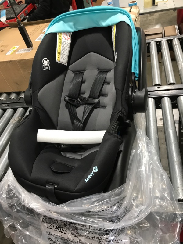 Photo 3 of Safety 1st Smooth Ride Travel System, Skyfall