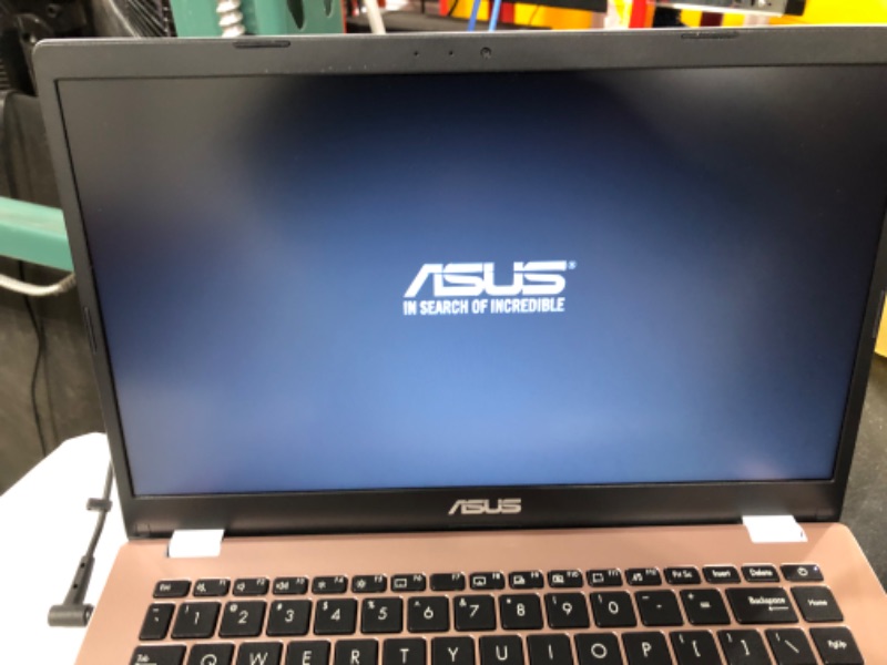 Photo 4 of ASUS - 14.0" Laptop - Intel Celeron N4020 - 4GB Memory - 64GB EMMC - Rose Gold
