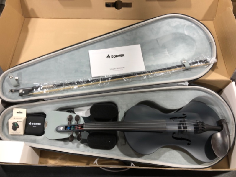 Photo 4 of Donner Rising-V Carbon Fiber Violin, 4/4 Violin Set Full Size Fiddle for Beginners,Black