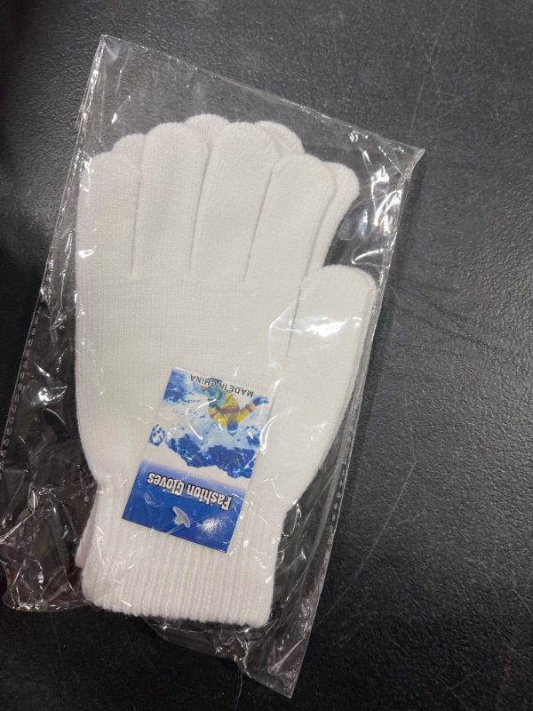 Photo 2 of A&R Sports Knit Gloves One Size White