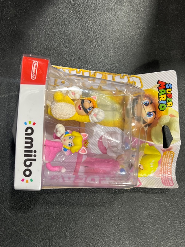 Photo 1 of Amiibo Super Mario Character Toys 