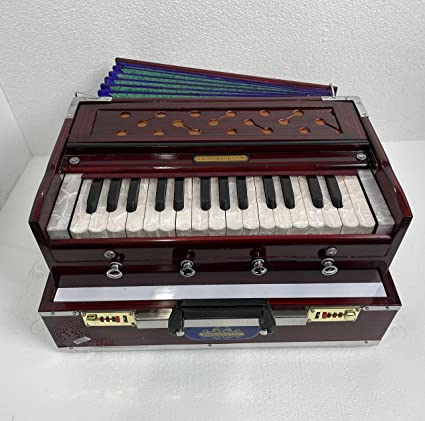 Photo 1 of SMALL/YOGA HARMONIUM. 
