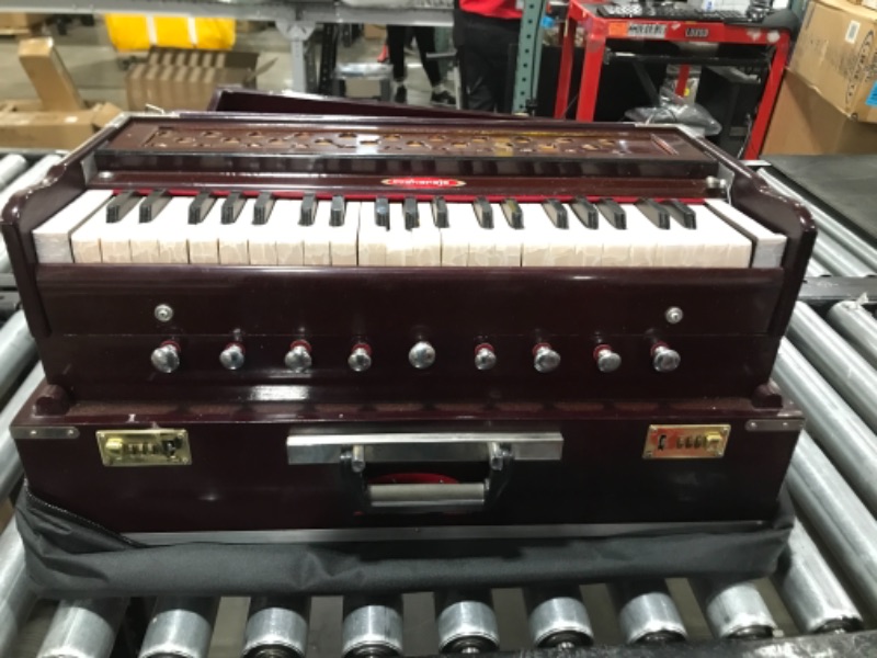 Photo 4 of FOR PARTS ONLY! SMALL/YOGA HARMONIUM. 
