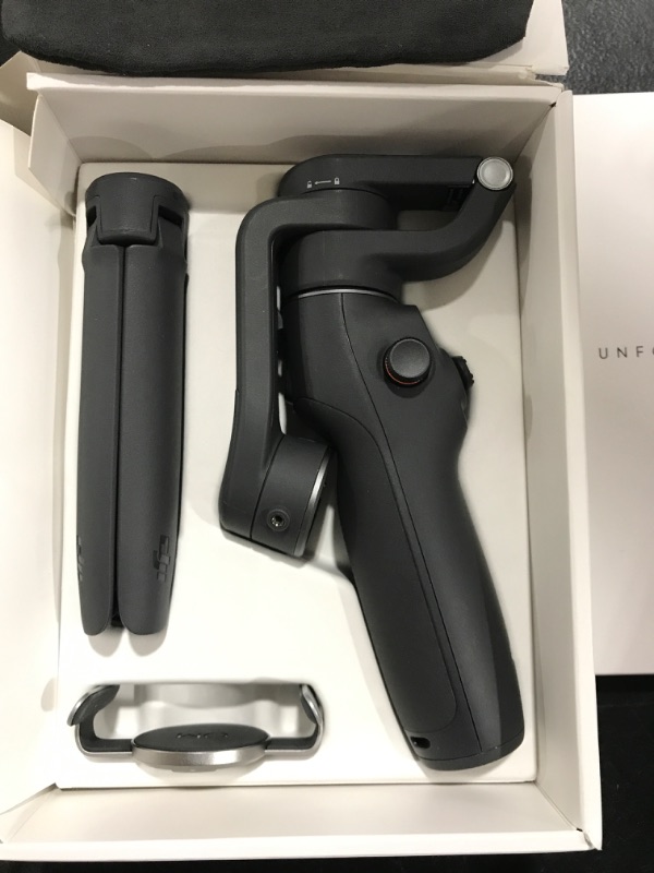 Photo 4 of DJI Osmo Mobile 6 Smartphone Gimbal