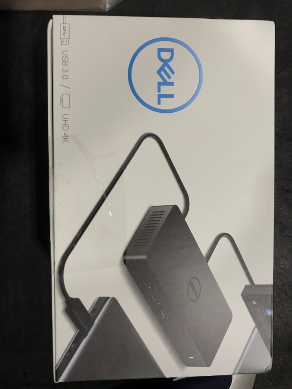 Photo 2 of Dell USB 3.0 Ultra HD/4K Triple Display Docking Station (D3100), Black