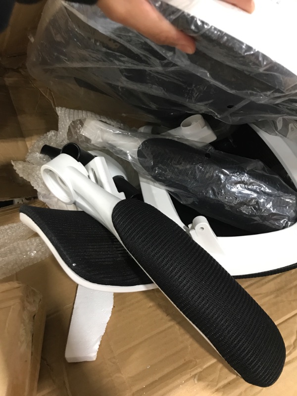 Photo 1 of Computer Chair 