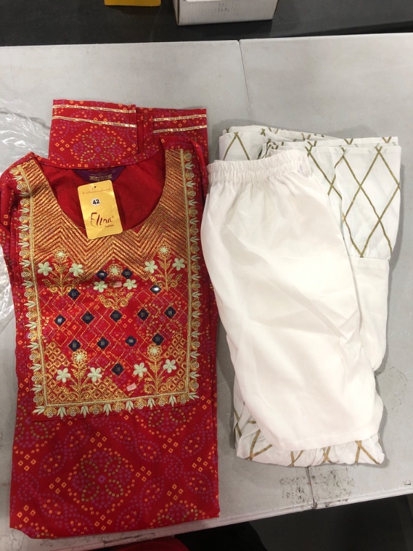 Photo 1 of  Indian Chikankari Needlecrafted Women's Pure Cotton Kurta Set A100320 Pink
Size 42 XL