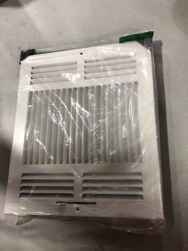 Photo 3 of 14": X 12" WHITE METAL DUCT GRATE