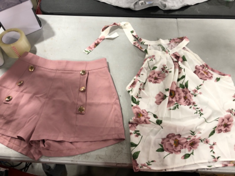 Photo 1 of 2 PIECE FLORAL OUTFIT SIZE L 