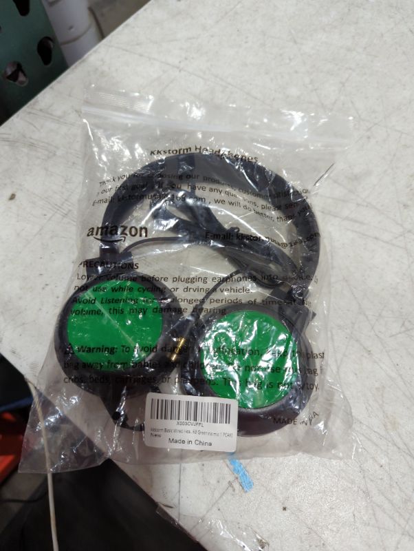Photo 1 of kkstorm Basic Wired Headphone Kids: Over The Head Headphones for Kids Headphones for Kids for School (906B Green no mic 1 PCAK) 