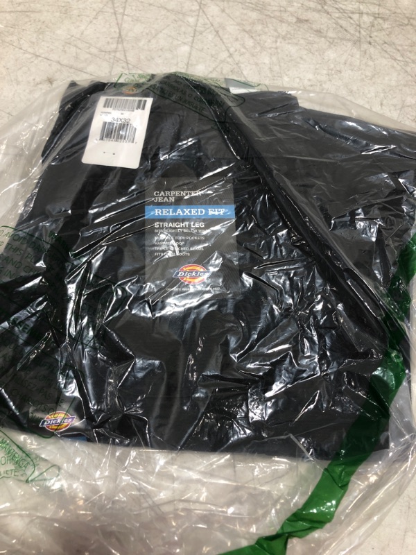 Photo 1 of 34x32 Dickies Men's Relaxed Fit Straight-Leg Duck Carpenter Jean 34W x 32L Black