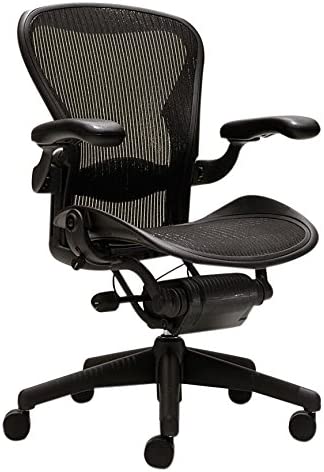 Photo 1 of Herman Miller Aeron Size B Office Chair | Adjustable Arms | Rear Tilt Limiter | Lumbar Support Pad ( Renewed)
