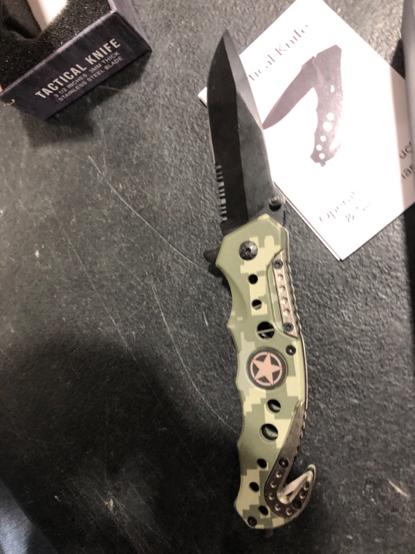 Photo 2 of Swiss Safe 3-in-1 Tactical Knife for Military and First Responders - Military Camouflage