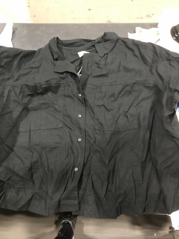 Photo 1 of 4X Black Button Up Womens Shirt by Universal Thread