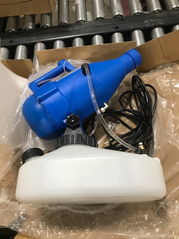 Photo 2 of 4.5L (1.2 Gallon) Electric ULV Portable Fogger Sprayer Machine Atomizer Mist Cold Fogger Machine Spraying Distance 30ft for Home,Hotel,Church,School,Yard