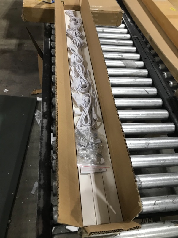 Photo 1 of 4FT LED Shop Light, 40W 5000K Daylight T8 Integrated LED Tube, V Shape, High Output, 5200LM Super Bright Linkable Light Fixture 4 Foot with Plug for Garage, Workshop, Depot (6 Pack) Daylight White