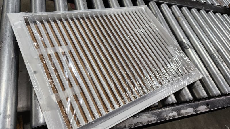 Photo 2 of 14" X 20" Aluminum Return Grille - Easy Air Flow - Linear Bar Grilles [Outer Dimensions: 16.5"w X 22.5"h] 14 X 20