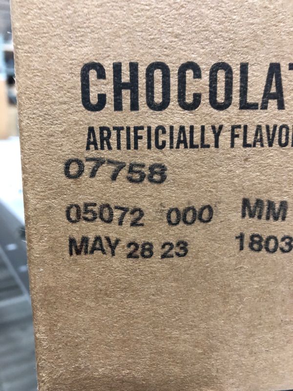 Photo 5 of EXP MAY 28 2023 Muscle Milk Genuine Protein Shake, Chocolate, 20g Protein, 11.16 Fl Oz (Pack of 12), Packaging May Vary Bottle Chocolate 11.16 Fl Oz (Pack of 12)