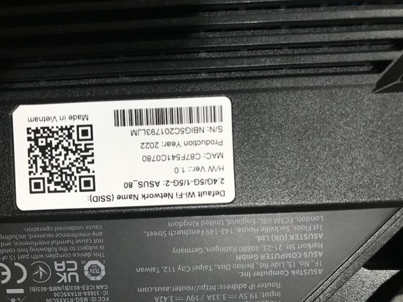 Photo 4 of ASUS ROG Rapture GT-AX11000 Pro Tri-Band WiFi 6 Extendable Gaming Router, 10G & 2.5G Ports, ASUS RangeBoost Plus, Triple-Level Game Acceleration, Subscription-Free Network Security, AiMesh Compatible AX11000 | WiFi 6 | 10G Port