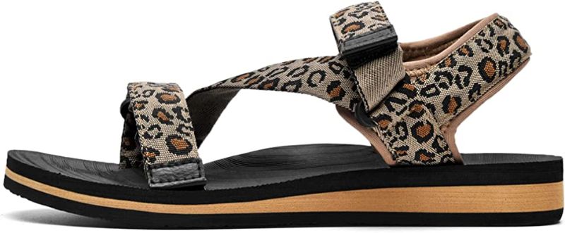 comfortable walking shoes sandals