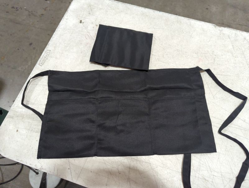 Photo 1 of 2pk 3 pocket waist aprons - black