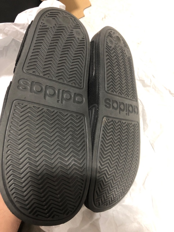 Photo 3 of adidas Unisex-Child Adilette Sandals -- SIZE 3