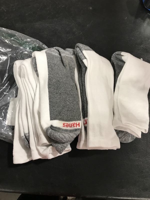 Photo 1 of 6 Pair Men's Hanes Socks 