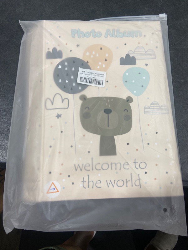 Photo 1 of Edian Memo Photo Album 4x6 300 Photos, Family Baby Kids Cute Photo Album with Writing Space C- Beige- 300 photos