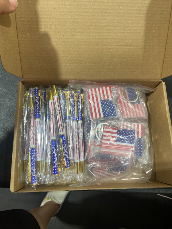 Photo 2 of Sabary 36 Pcs American Flag Pen with 36 Pcs Flag Keychains Independence Day Ballpoint Pens 4th of July Patriotic Gel Ink Pen Key Chains for Kids USA Party Favors Memorial Veterans Day Gift Souvenirs