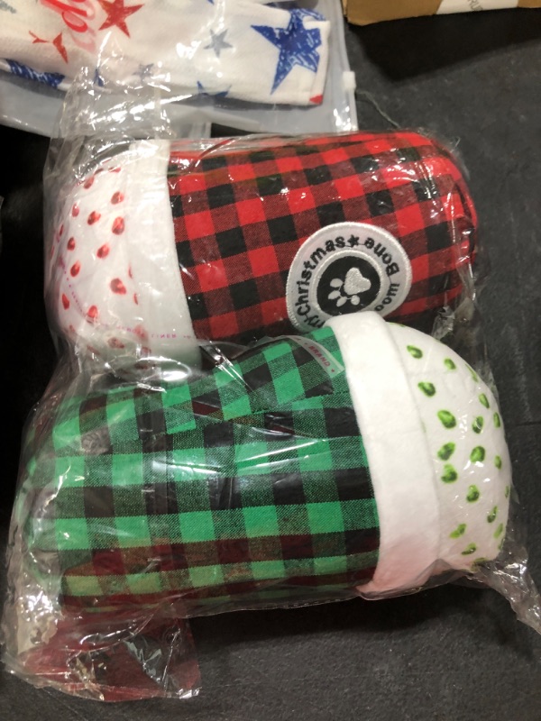 Photo 2 of 2 PACK RED AND GREEN DOG TOYS SOFT 