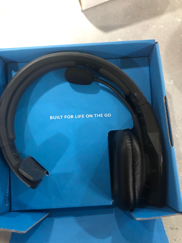 Photo 2 of BlueParrott B550-XT Voice-Controlled Bluetooth Headset – Industry Leading Sound with Long Wireless Range, Extreme Comfort and Up to 24 Hours of Talk Time, Black