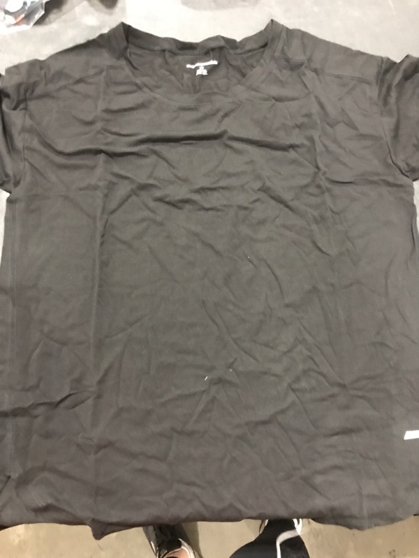 Photo 2 of [Size L] Amazon Essentials- Athletic Tee- Black