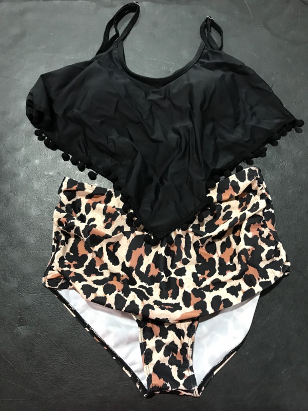 Photo 1 of [Size S] Women's 2pc Swimsuit
