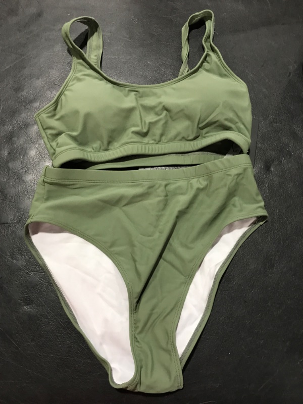 Photo 1 of [Size M] Women's 2pc Swimsuit
