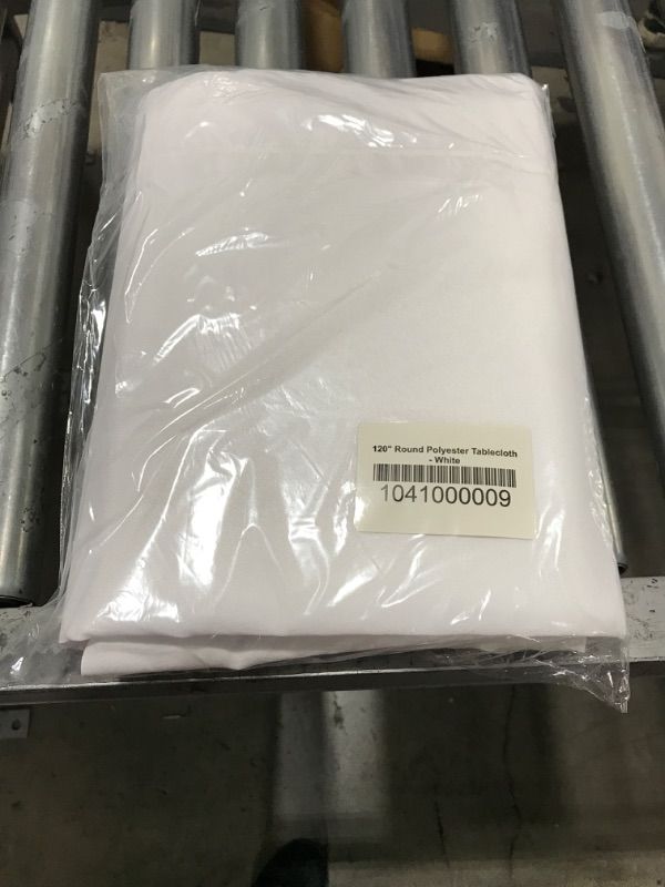 Photo 1 of 120 Inch White Round Tablecloth in Polyester Fabric for Wedding/Banquet/Restaurant/Parties
