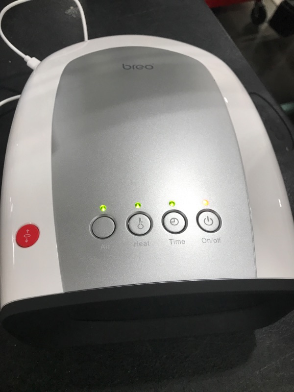 Photo 3 of Breo iPalm520E Hand Massager
