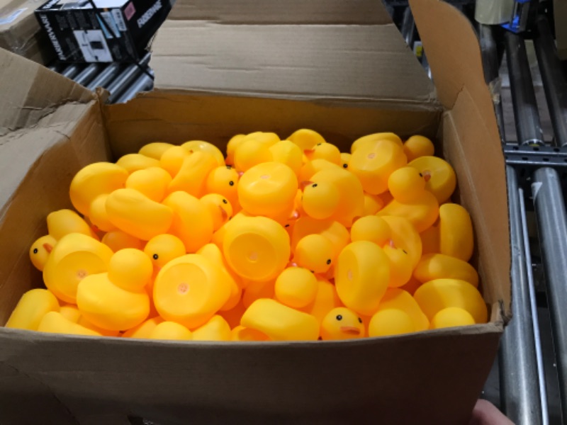 Photo 2 of 400 Pcs Mini Rubber Ducks Bulk, 2.17 x 1.97 x 1.85 Inch Float Tiny Baby Shower Rubber Duck, Small Rubber Duck, Preschool Bath Toy Rubber Duck Party Decoration Fun Squeak Small Duck Pool Toy (Yellow)