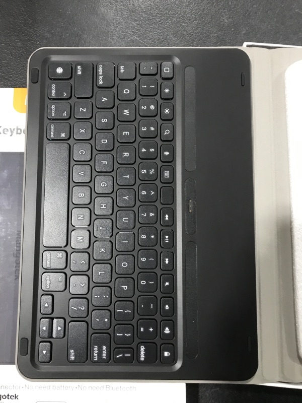 Photo 2 of Mangotek iPad Pro Keyboard Case, 10.5 inch iPad Pro Air Wireless Smart Connector
