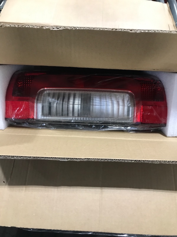 Photo 2 of TEMSONE OE Style Tail Lights Lamp Taillamp Chrome Red Lens Replacement for 2017 2018 2019 Ford F250 F350 F450 Super Duty F-250 F-350 F-450 Pickup Truck Non-LED & Non-Blind Spot Passenger Side (Right) https://a.co/d/dagJJDt