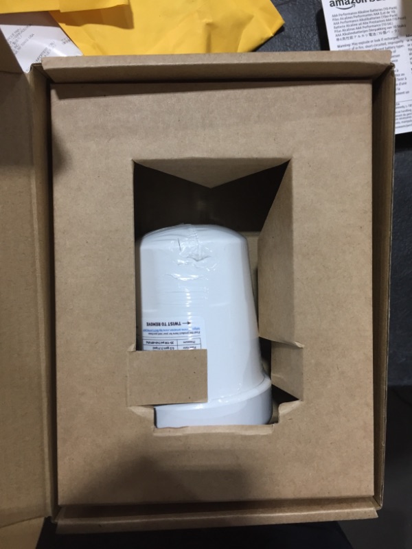 Photo 1 of Amazon Basics Replacement GE MWF Refrigerator Water Filter Cartridge - Premium Filtration Premium 1 Count (Pack of 1)