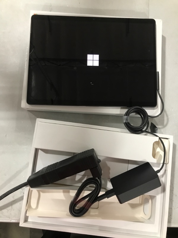 Photo 3 of Microsoft Surface Pro 8-13" Touchscreen - Intel® Evo Platform Core™ i7-16GB Memory - 256GB SSD - Device Only - Graphite (Latest Model)