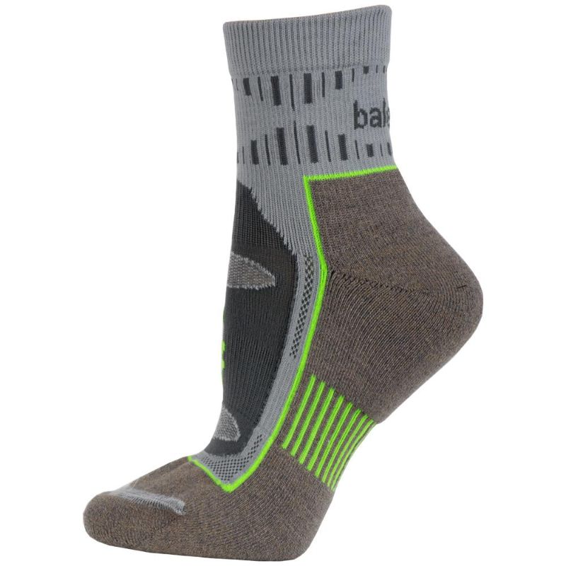Photo 1 of Balega Blister Resist Quarter Socks for Men SIZE M 

