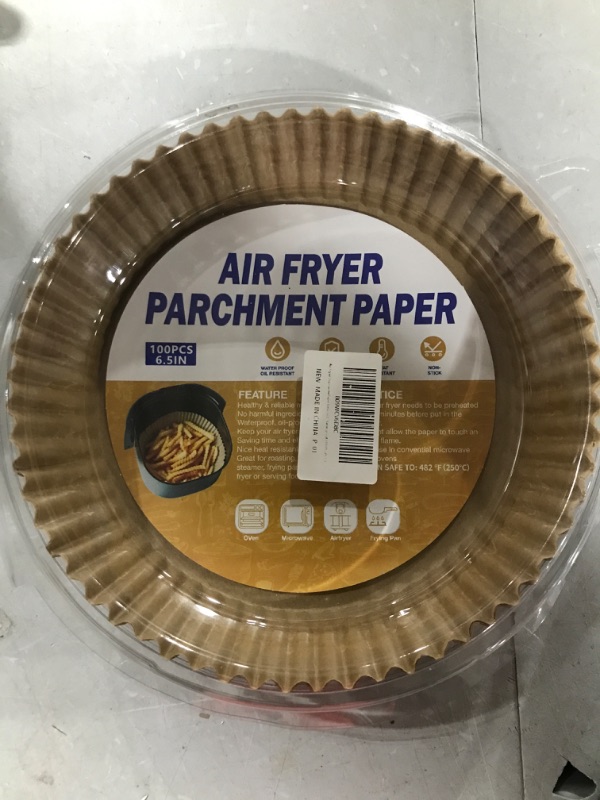 Photo 2 of Air Fryer Disposable Paper Liner Air Fryer Parchment Paper Non-stick Parchment Paper for Frying, Baking, Cooking, Roasting and Microwave - Unbleached, Oil-proof (100PCS/6.3'')