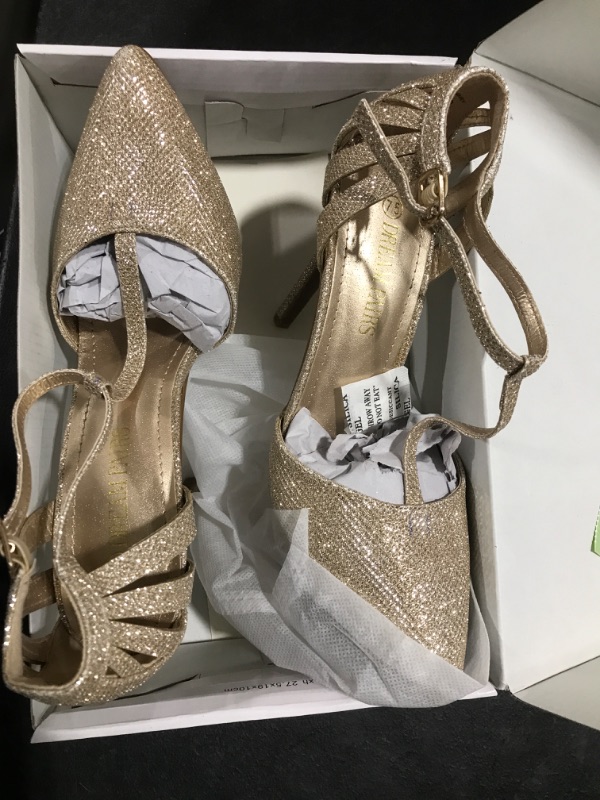 Photo 1 of Womens generic pair of gold heels 7.5