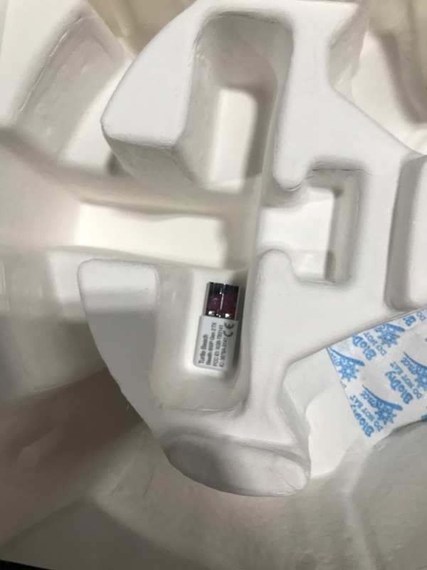 Photo 1 of Turtle Beach Stealth 600 Gen 2 Wireless Gaming Headset for Xbox Series X|S, Xbox One, & Windows 10 & PCs with 50mm Speakers, 15Hour Battery life, Flip-to-Mute Mic and Spatial Audio - White (Renewed)
