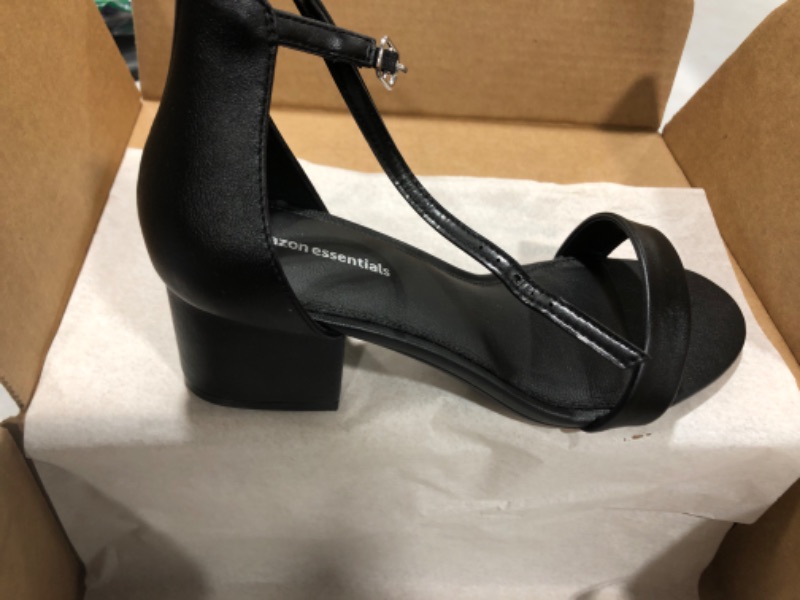 Photo 1 of 8W black Amazon Essentials Chunky Heels