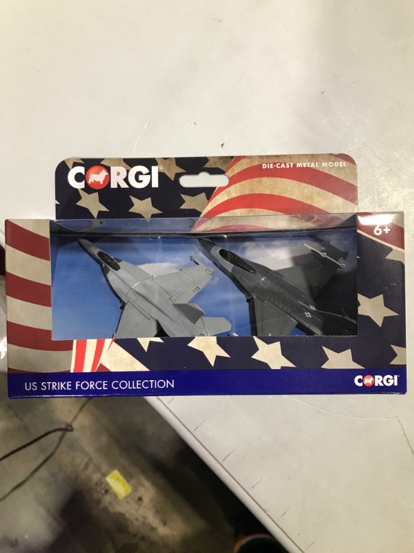 Photo 1 of Corgi CG90684 F-18-F-16 2 Plane US Strike Force Collection Aircraft