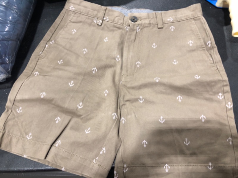 Photo 2 of Amazon Essentials Men's Slim-Fit 7" Short  Size 28 Khaki Brown, Anchor