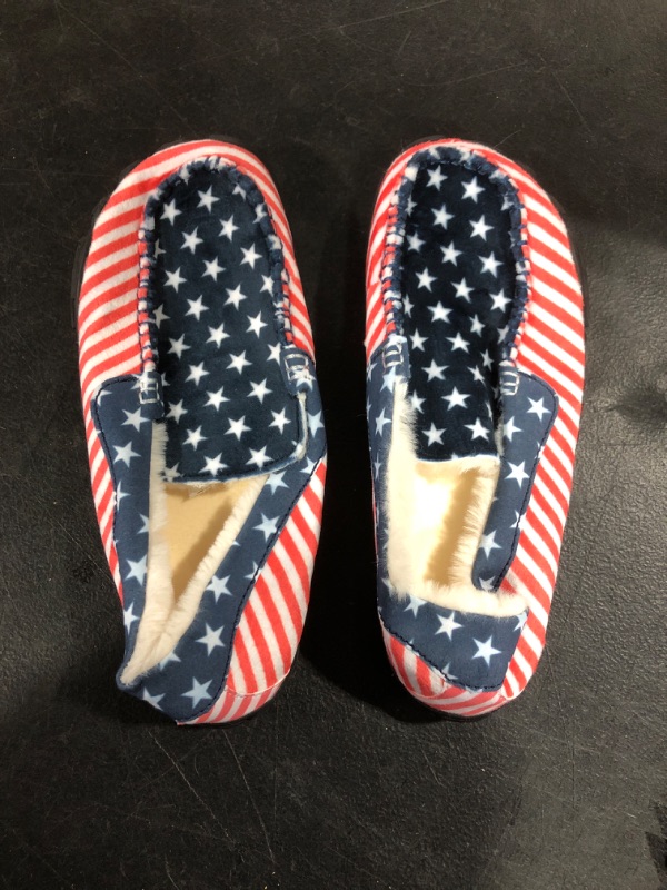 Photo 1 of  COMFY MEMORY FOAM AMERICAN FLAG SLIPPERS
SIZES WOMENS 7.5 / MENS 5.5